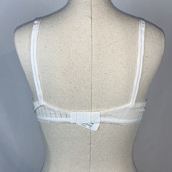 Bestform bra NWT woman’s size 34B white embroidery - Picture 6 of 9